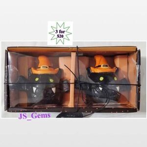 New Salt & Pepper Shaker Halloween Black Bat Home Set